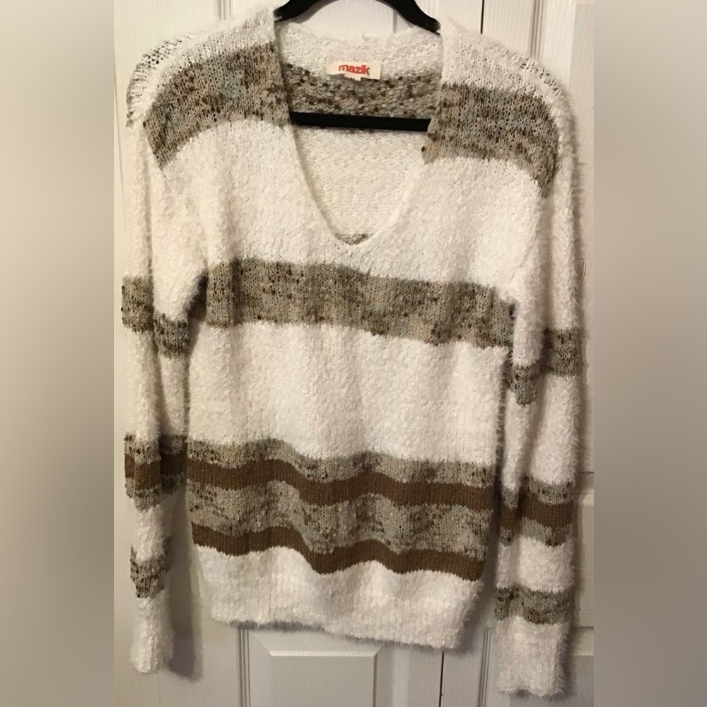 Mazik sweater.  Size Medium